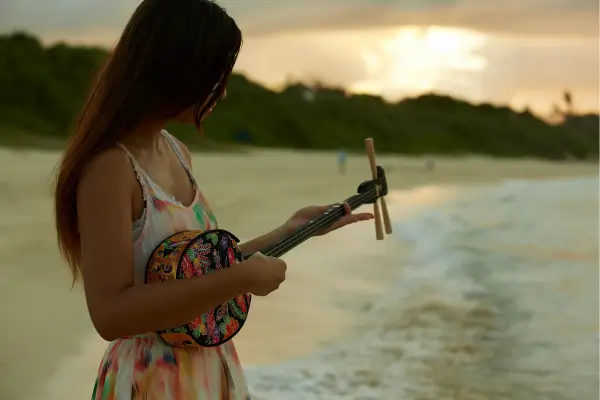 Música como conexão cultural em ilhas distantes