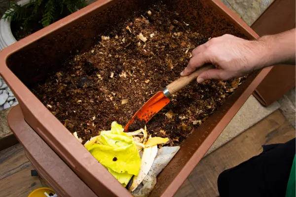 Como Aplicar Compostagem em Casa?